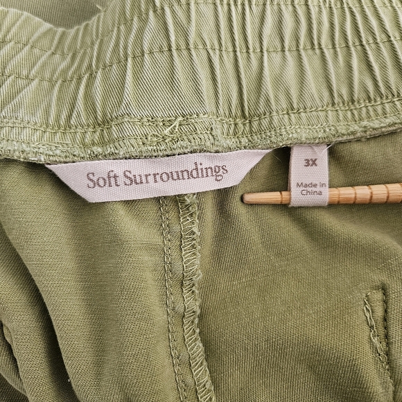 Soft Surrounding Pants 3X Plus Cargo Style Convertible Leg Eyelet Pockets Green - Picture 3 of 13